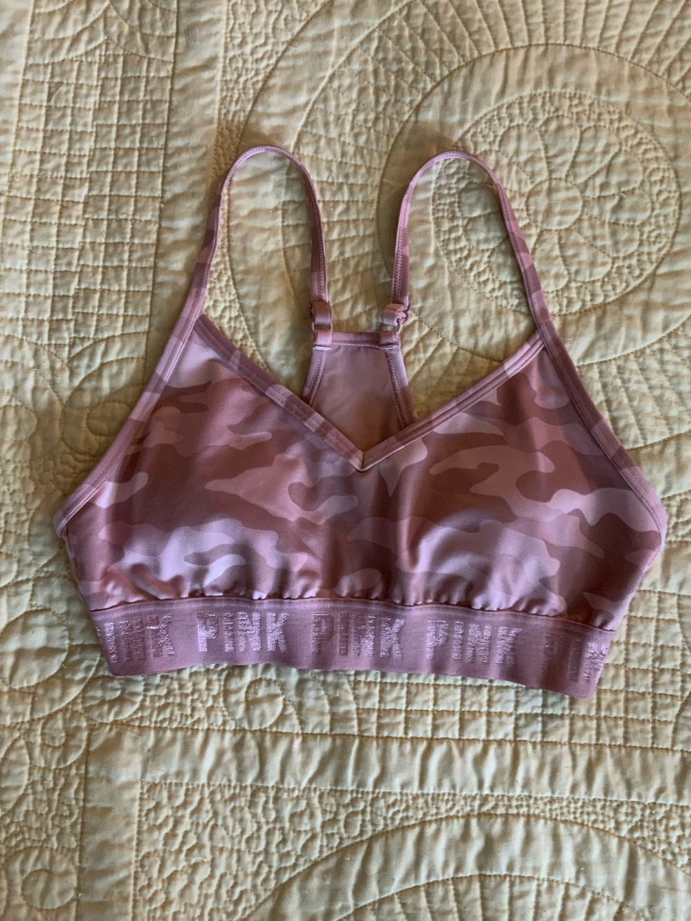 PINK Victoria's Secret Camo Wireless Sports Bra✨